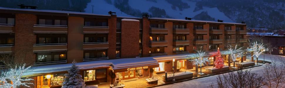 Exterior Sudmeier courtyard in Aspen at night