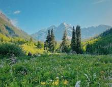 Maroon Bells in the Spring